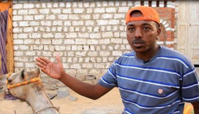 صاحب موقعة طرد لميس من أسوان : "هو أي حد يعارض لميس يبقى من الإخوان"