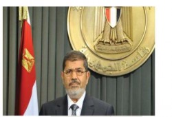 الرئيس مرسي يشهد اليوم الاحتفال بعيد العلم ويكرم 37 عالمًا من الفائزين