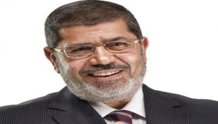 الرئيس يصل إلى مركز المؤتمرات لحضور احتفالية  "عيد العلم"