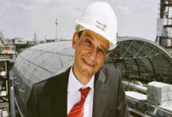 قنديل يستقبل مهندس مصرى اشرف على انشاء محطة سكك حديد برلين للاستفادة من خبراته