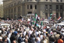 فيلم وثائقي لمليونية تطهير القضاء.. وليعلم العالم الفرق بين الثورة وبين المهاترات "متلفز"