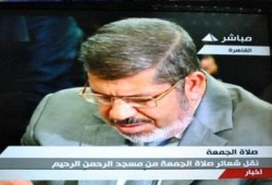 الرئيس مرسي يؤدي صلاة الجمعة في مسجد الرحمن الرحيم (صور)