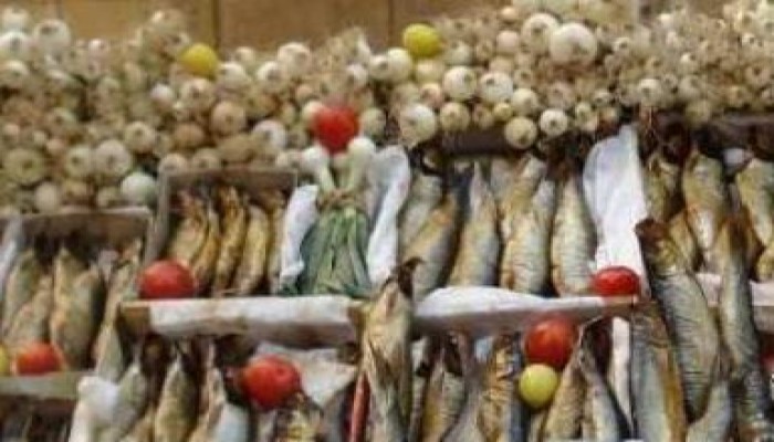 ضبط 5 أطنان رنجة فاسدة وسردين قبل طرحها بالاسواق بالقليوبية