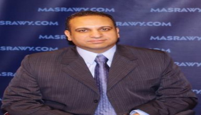 أحمد غانم : الحمام الزاجل أصابته الحمى !