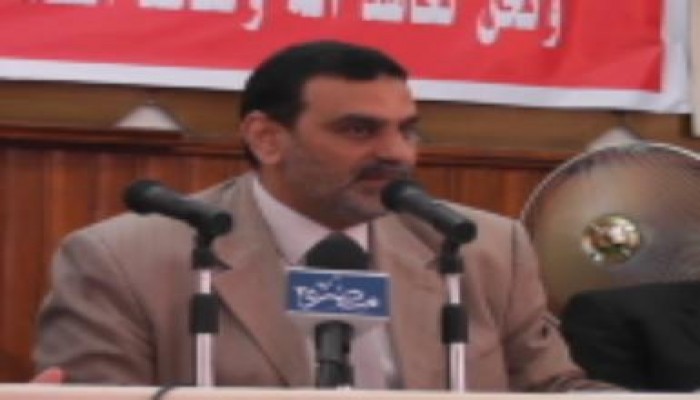 بالصور الأزهري :  ينهي أزمة عمال "وبريات سمنود "  في ديوان عام محافظة الغربية