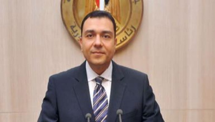 الرئاسة: حركة المحافظين ومشروع قانون العمل الأهلى قريبا