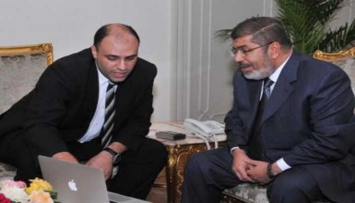 الرئيس مرسي يلتقي يحيى حامد وزير الاستثمار