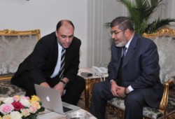 مرسى يكلف وزير الاستثمار بحل مشاكل المستثمرين وازالة المعوقات