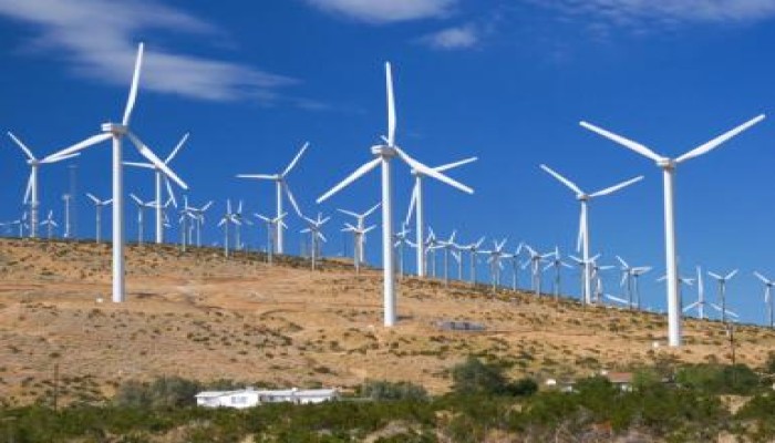توقيع بروتوكول بين 4 وزارات لوضع سياسات دعم التصنيع المحلى لنظم الطاقة الجديدة