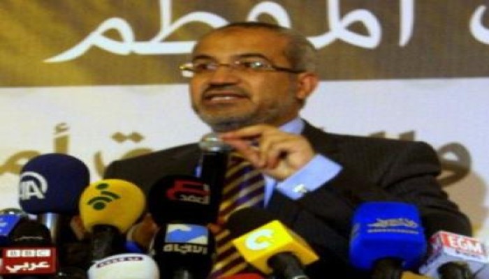 مراد علي : لماذا غيّرت الدستورية حكمها من مجلس الشعب لمجلس الشورى ؟!