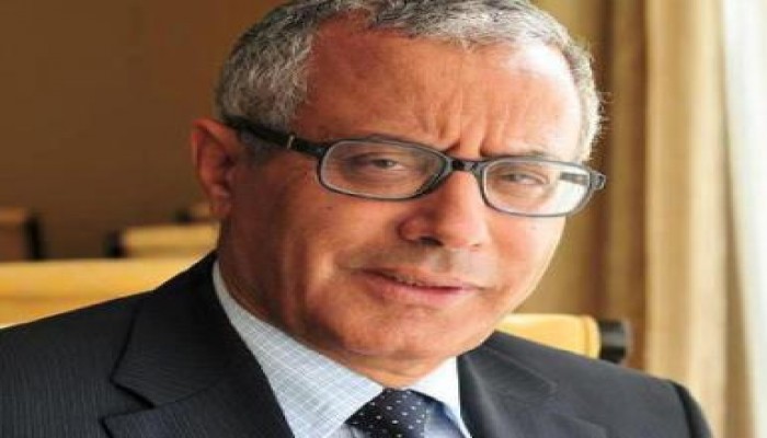 رئيس الوزراء الليبي علي زيدان : وقف شحنة صواريخ كانت معدة للتهريب إلى مصر