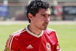 بركات يبلغ الأهلى رسميا بقرار الاعتزال عقب نهاية الموسم