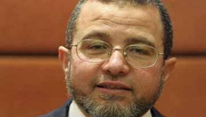 قنديل يستعرض اخر التطورات فى ملف مياه النيل