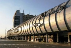 وزير الطيران ينفى إعلان حالة الطوارئ بالمطارات يوم 30 يونيو