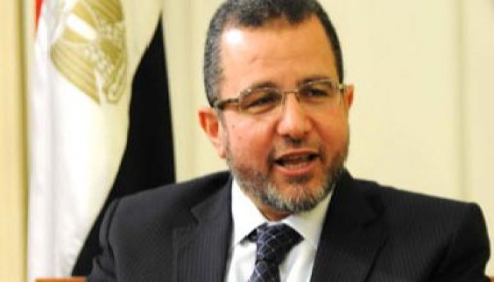 الثقة بالنفس  وفي الشعب من صفات رجال المرحلة " هشام قنديل رجل الدولة "