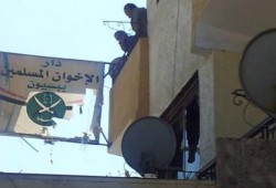 بعض أفراد الشرطة يتواطئون مع البلطجية ضد الشرعية في المحافظات