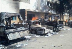 فوضى عارمة تجتاح محافظات مصر .. والجيش يفقد السيطرة على الأوضاع