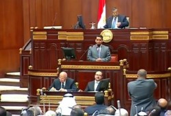 مجلس الشورى يعقد جلسة مباشرة من على منصة رابعة العدوية