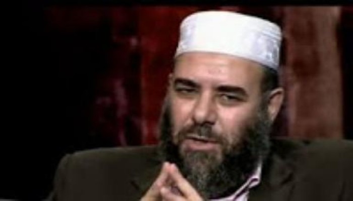 الجماعة الإسلامية تطالب منصور بالتنحي لكونه غير شرعي