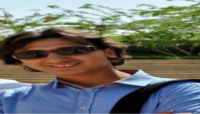 صورة الشهيد أحمد عاصم سنوسني مصور جريدة الحرية والعدالة