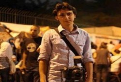 الشهيد الصحفي أحمد عاصم يصور قاتله (متلفز)