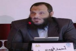 أحمد فهمي يتساءل  " هي الناس دي بتنام امتي  " ؟؟ إن التاريخ يكتب نفسه في رابعة