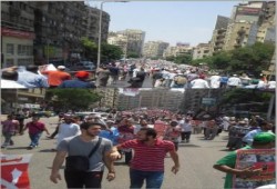 مسيرة بعشرات الآلاف تتجه من شارع مراد إلى رابعة (صور)