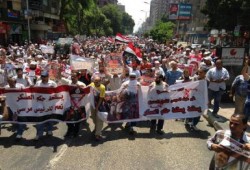 الآلاف يتوجهون من أسد بن الفرات إلى رابعة (صور)