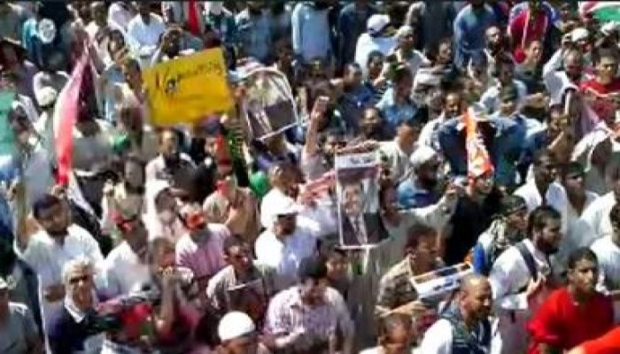 بث مباشر من ميدان النهضة