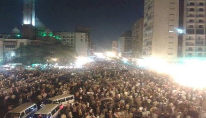 ميدان رمسيس يكتظ عن أخره بالمتظاهرين الرافضين لانقلاب السيسي