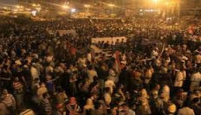 الشرطة والجيش يحاولون حصار معتصمي صلاح سالم بقوات الصاعقة و40 مدرعة