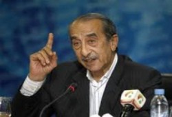 حمدي قنديل  يهتف بسقوط حكم العسكر