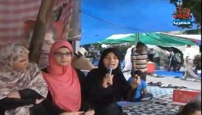 سيدات معتصمات نحن مشاريع للشهاده ولن نغادر الميدان حتي عوده مرسي رئيساً(متلفز)