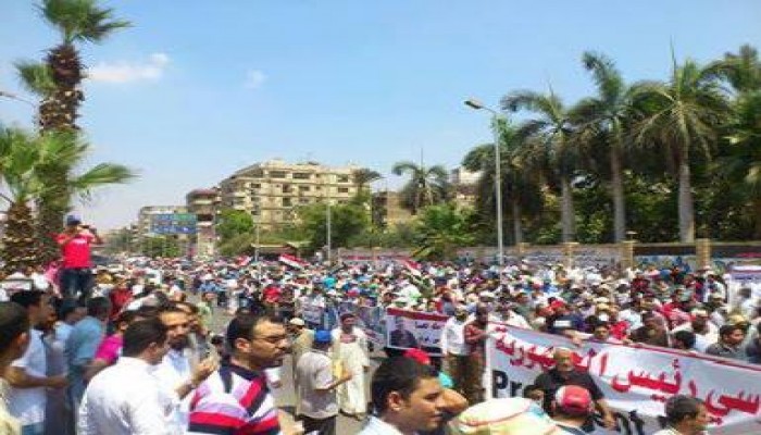 مظاهرة حاشدة بشارع الهرم بالجيزة في مليونية "كسر الانقلاب"