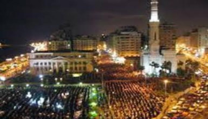 مسيرة حاشدة من "رابعة العدوية" للمخابرات الحربية رفضًا للانقلاب