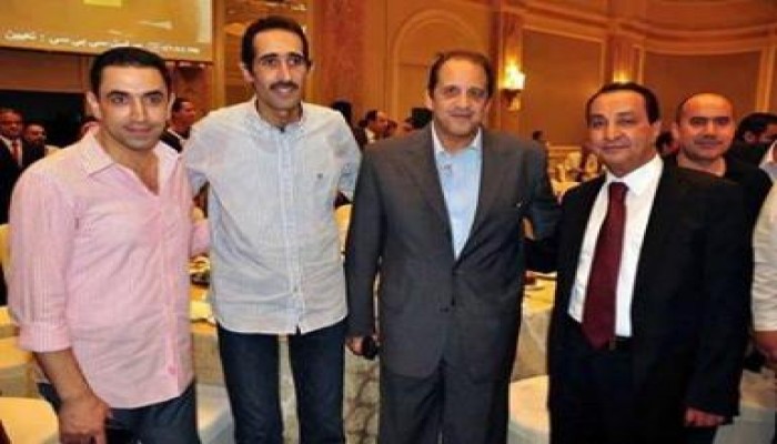 المتحدث العسكري يلتقي اللص محمد الامين فى وجود الجلاد(كذاب مصر الآشر)