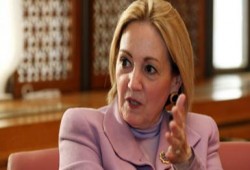 السفارة الأمريكية : تكذب الأهرام وتلاحقها قضائيا