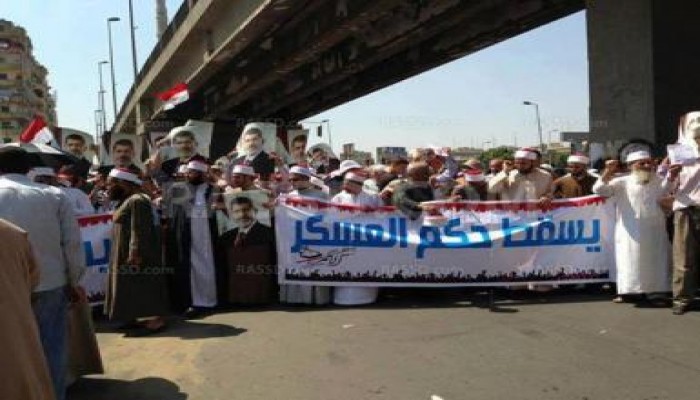 المعتصمون برابعة يستقبلون مسيرة العلماء بهتاف مرحب مرحب بالثوار