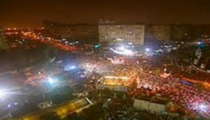 انطلاق مسيرة من" رابعة" باتجاه قصر الإتحادية وهتافات ضد الانقلابيين