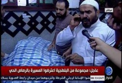 والد الشهيد محمود مصطفى يرى إستشهاد نجله فى التليفزيون (متلفز)
