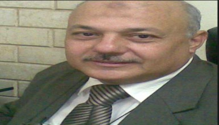 أهالي كفر الزيات يدافعون عن  منزل  الأستاذ حمزة صبري بعد هجوم البلطجية عليه