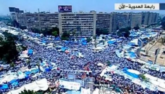 بالفيديو ميدان رابعة ينفجر بالتكبير والتحميد صباح جمعة الفرقان