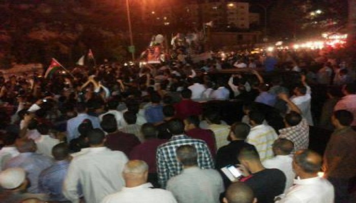 مسيرات بالأردن واليمن تنديدا بمجازر الجيش والشرطة في المعتصميين السلميين بالنصب التذكاري