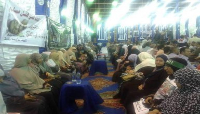 بالصور سرادق عزاء لشهداء مذبحة النصب التذكاري بـ«يوسف عباس»