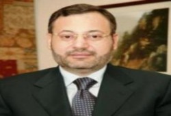 أحمد منصور: النظام السياسى المصرى بعد الانقلاب .. كمن استبدل الآى فون بهاتف بدائى
