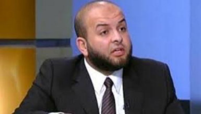 عارف : هناك حججًا كثيرة لسرقة ثورة الشعب المصري