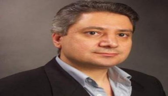 مدير تحرير (أ ش أ) الحكومة التى تستعرض عضلاتها على شعب ساقطة وفاشلة