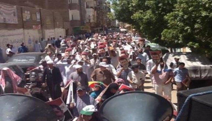 5 مسيرات حاشدة تنطلق من مساجد سوهاج فى جمعة " مصر ضد الانقلاب "