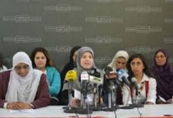 "نساء ضد الانقلاب": إساءة التلاوي لمعتصمات رابعة قربان تقدمه لسيدتها سوزان مبارك