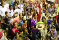 بالفيديو أهالي سيناء يهتفون  "ياللا يا سيسي روح نام .. أخرك تحكم المدام"